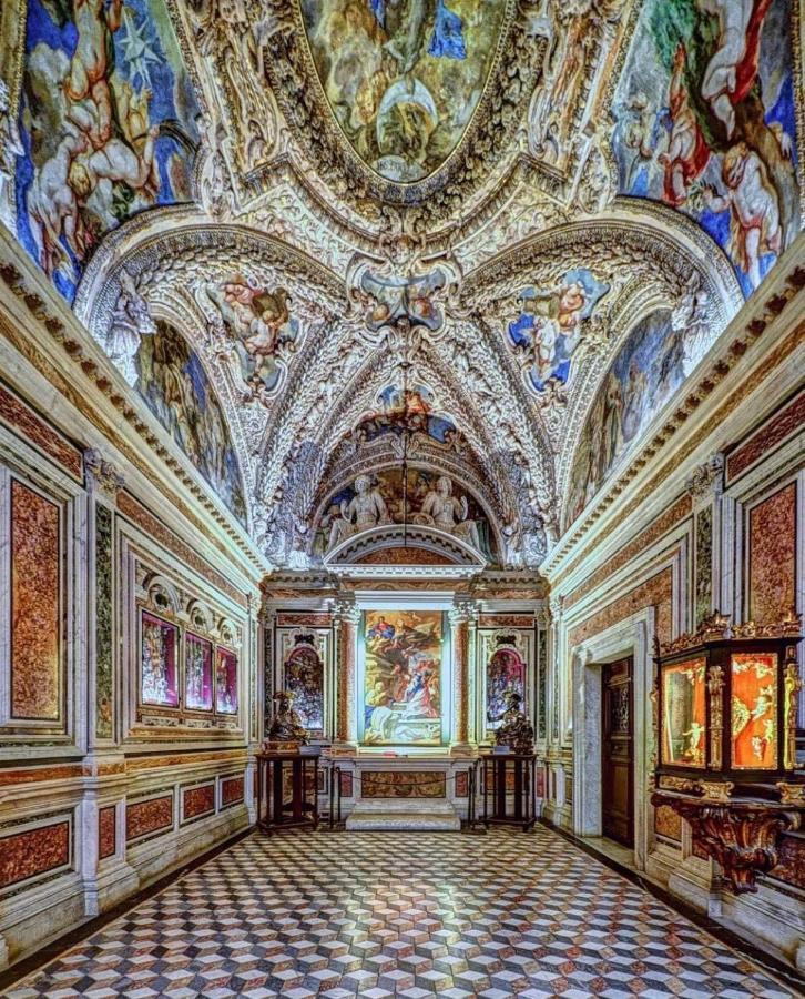 Appartamento Romeo'S Maison Napoli Esterno foto